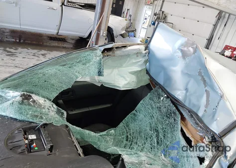 2009 Ford Focus Se z USA, uszkodzony, nr VIN 1FAHP35N29W112402